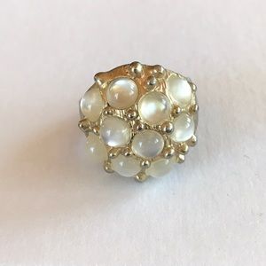 Costume ring
